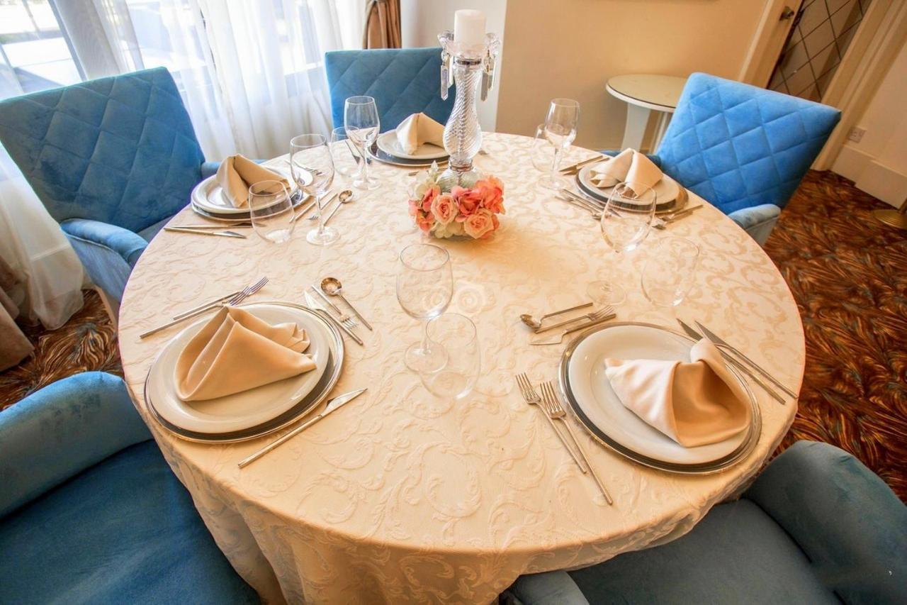 Vuni Palace Premium Hotel & Spa & Casino Beachfront Location ! Кирения Екстериор снимка